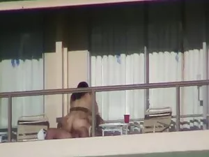 Sexo público e video ...
